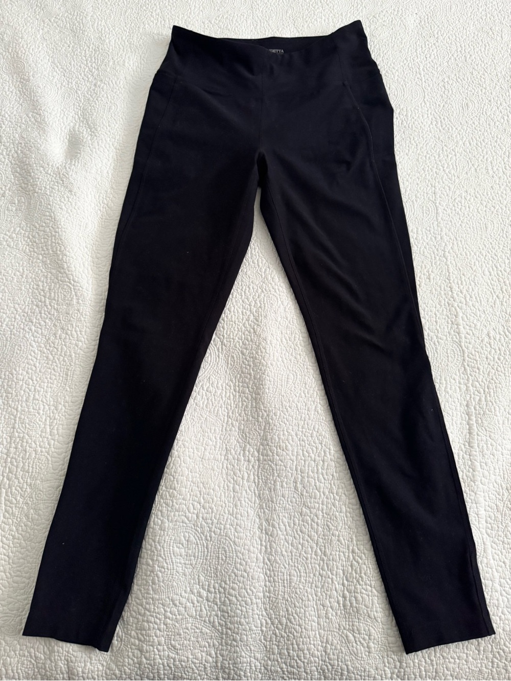 Mondetta Performance + Luxury Ponte Black 
Leggings, Medium
